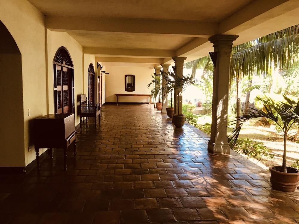 Hotel El Internacional Ґранада Екстер'єр фото